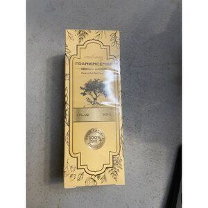 Unchinag Frankincense Essential Oil, a 100% natural organic oil packaged in a 1